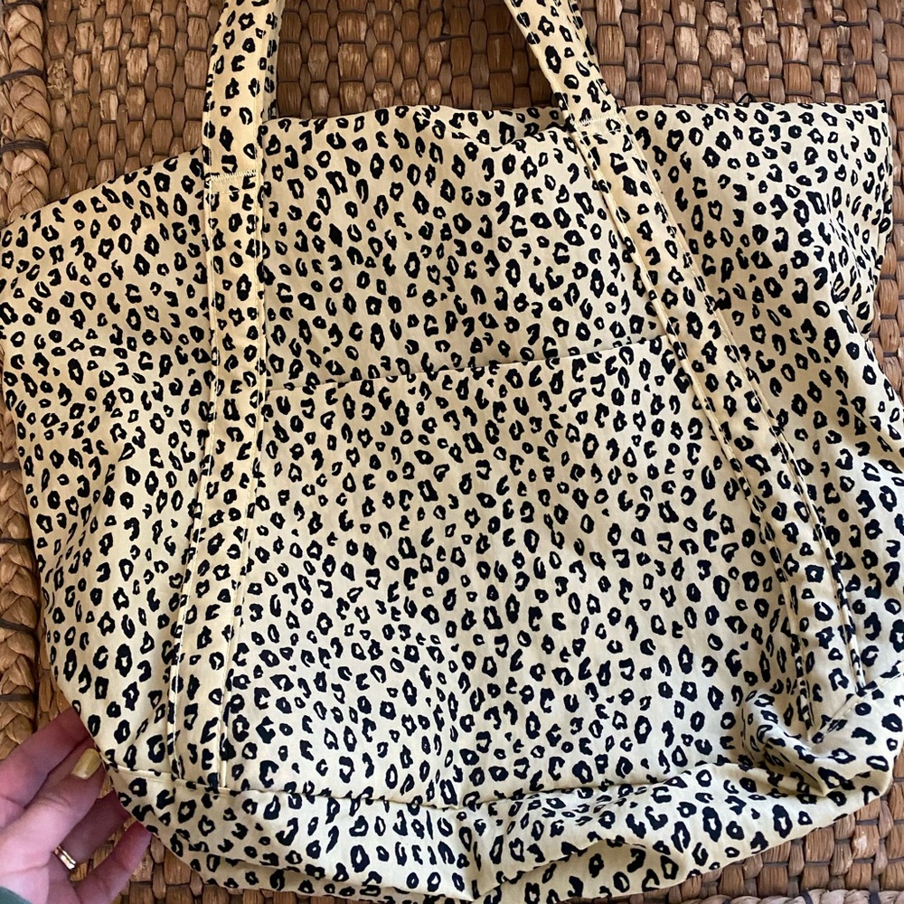 Baggu honey leopard cloud bag